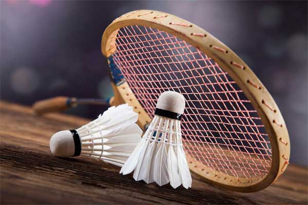 Badminton rackets